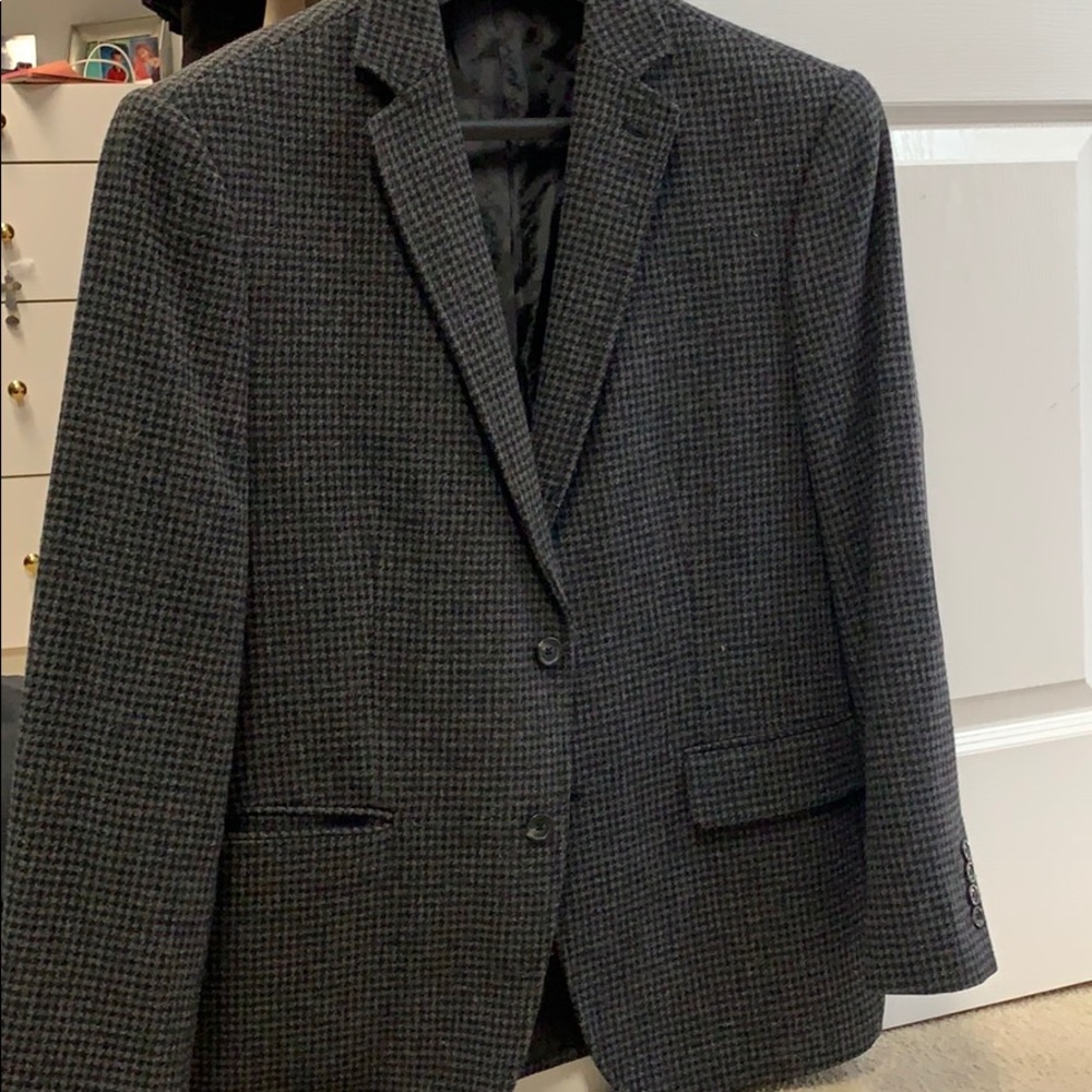 Marc Anthony black and gray suit jacket